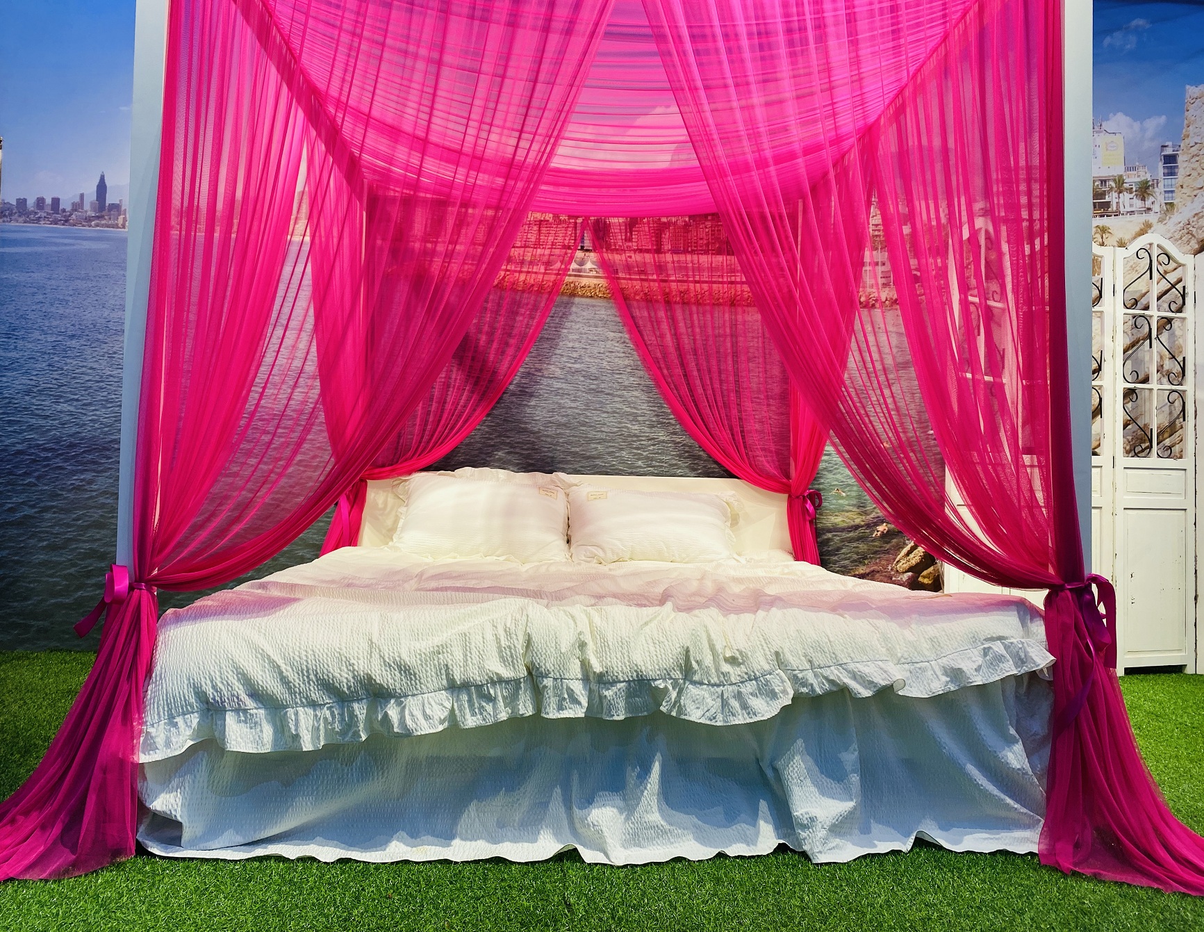 Cozy Four Corners Princess Bed Canopy Luxurious Mosquito Net Decoration Accessories