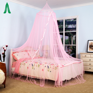 Indoor Outdoor Camping Bedroom King Size Bed Pink Color Mosquito Net