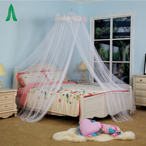 Adult White Feather Hanging Mosquito Net / Mosquito Bar / Bed Curtain